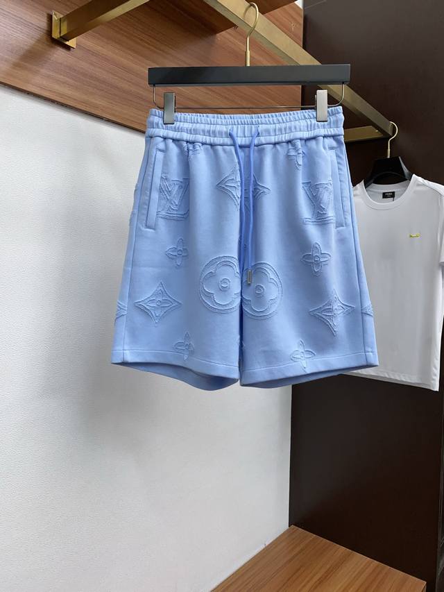 Lv Louis Vuitton 2025 Spring and Summer new style, the latest casual shorts. The