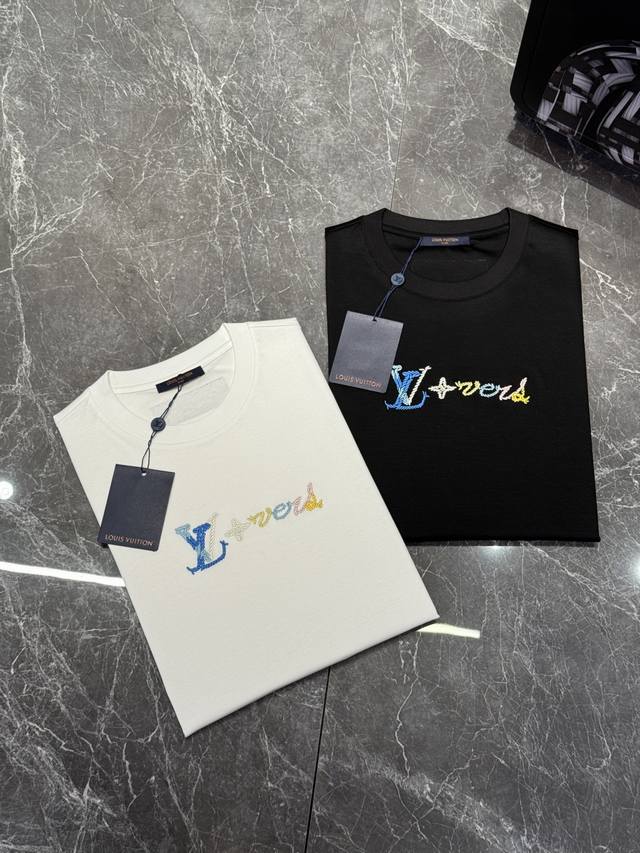 Donkey brand* 25Ss new spring and summer round neck short T. Heavy 3D embroidery