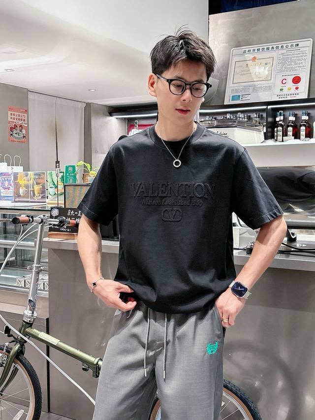 Warren short-sleeved series Season: 2025 Spring and Summer Color: Black White Si