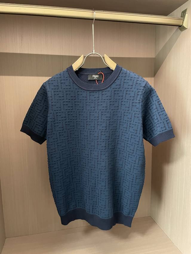 Fd 2025Ss New Summer Men's Knitted Round Neck Short Sleeve Shirt! Exclusive firs