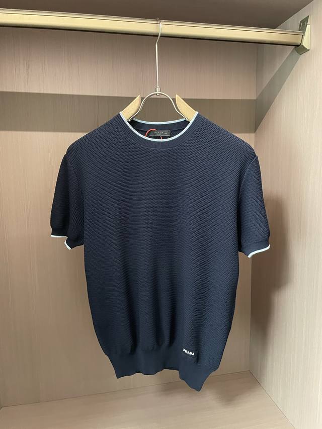 Prad 2025Ss new summer men's knitted round neck short-sleeved shirt! Exclusively