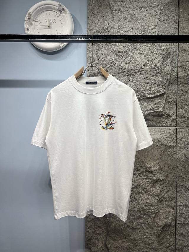 L_V Louis*Den 2025Ss latest hand-painted graffiti short-sleeved T-shirt uses 300