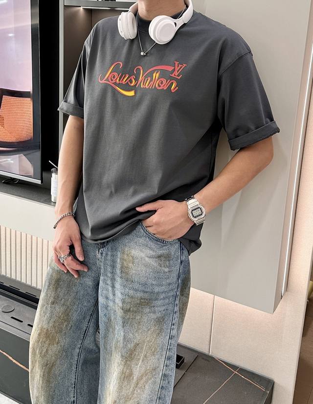 Lv 2025 Spring and Summer official website synchronization The fabric is made of