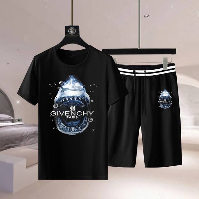 Givenchy 2025 official website same style. World-renowned luxury brand. Summer m
