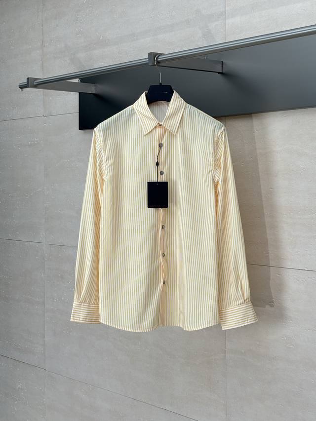 Lv* Louis 25Ss new cotton long-sleeved shirt uses Monogram jacquard as the backg