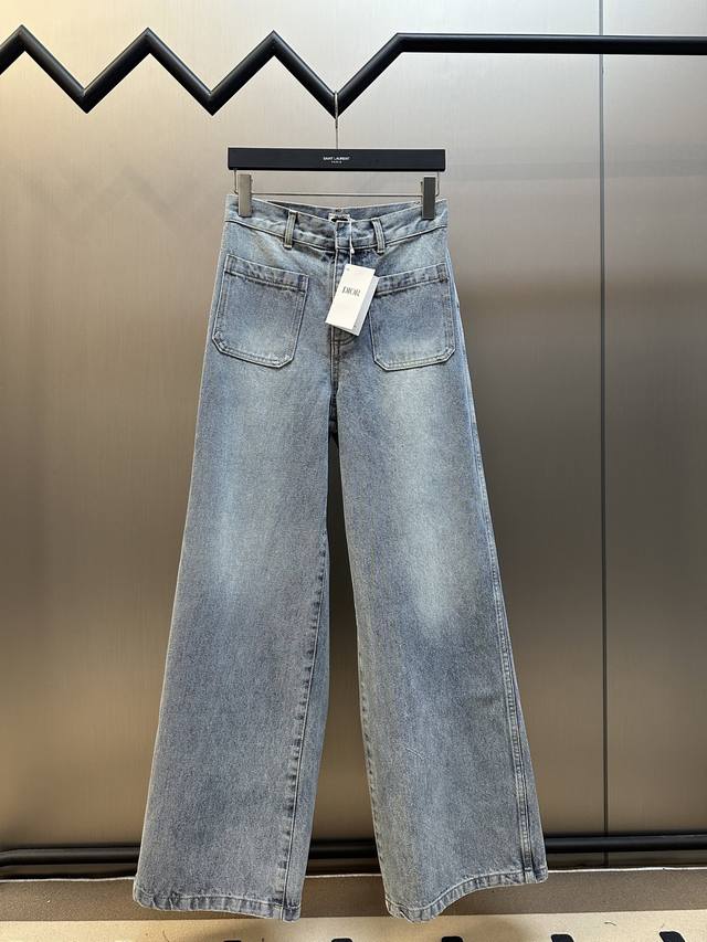 Dior Flared Jeans These flared jeans from the Dioriviera exclusive collection ar