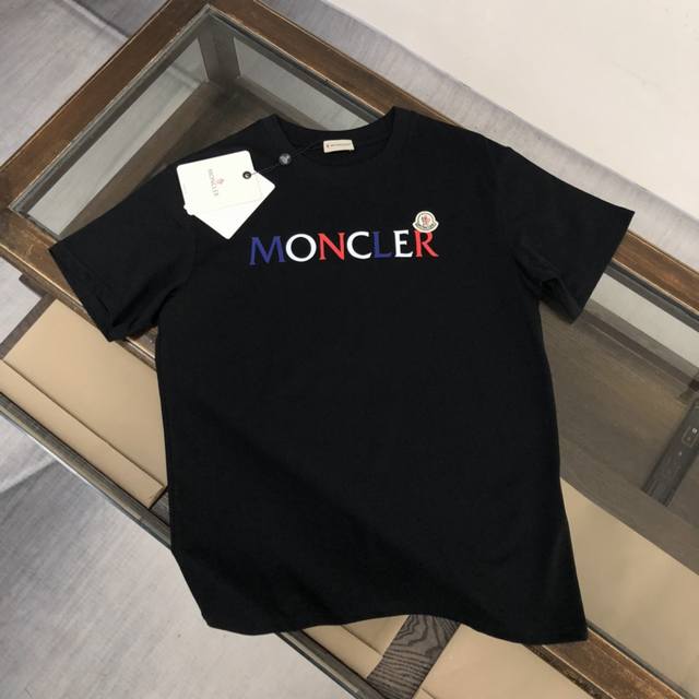 Moncler's new summer fashion casual short-sleeved T-shirts are made of imported