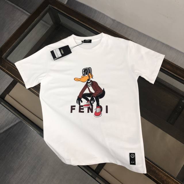 Fendi's new cotton T-shirt from the official Fendi collection! 260g custom cotto
