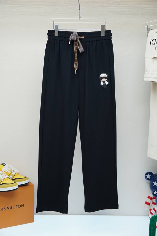 Fendi, men's casual pants ultra-thin air cotton fabric casual pants, the latest
