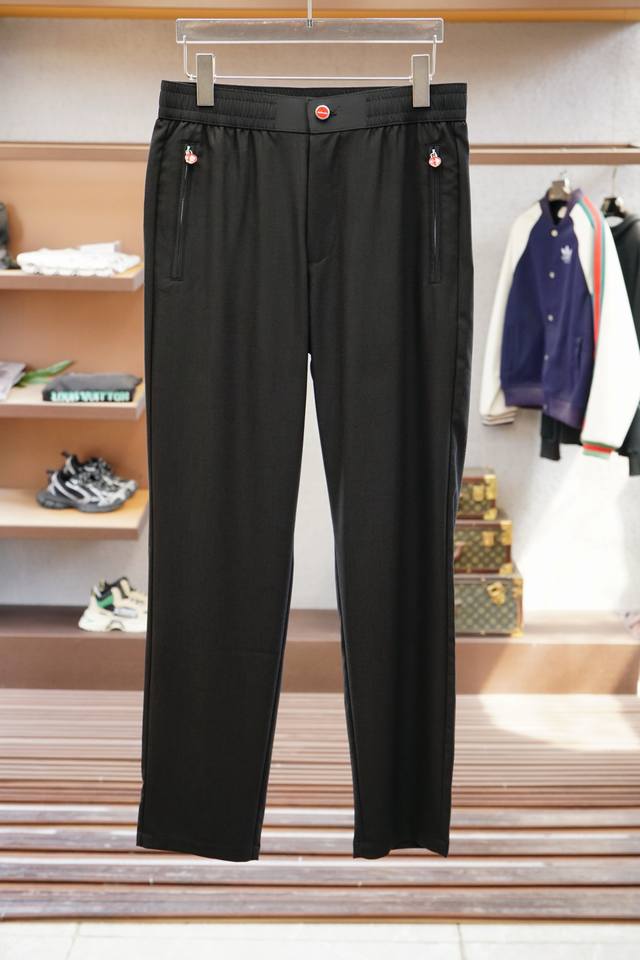 Kiton Size M-Xxxl The trousers are a fusion of tailoring, telling a story of her