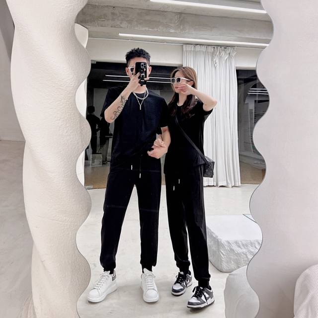 Dior high-end customized short-sleeved trousers suit saves time and eliminates t