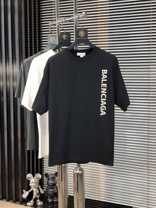 Balenciaga. Top-quality products. 2025 Spring/Summer new models. Latest short-sl