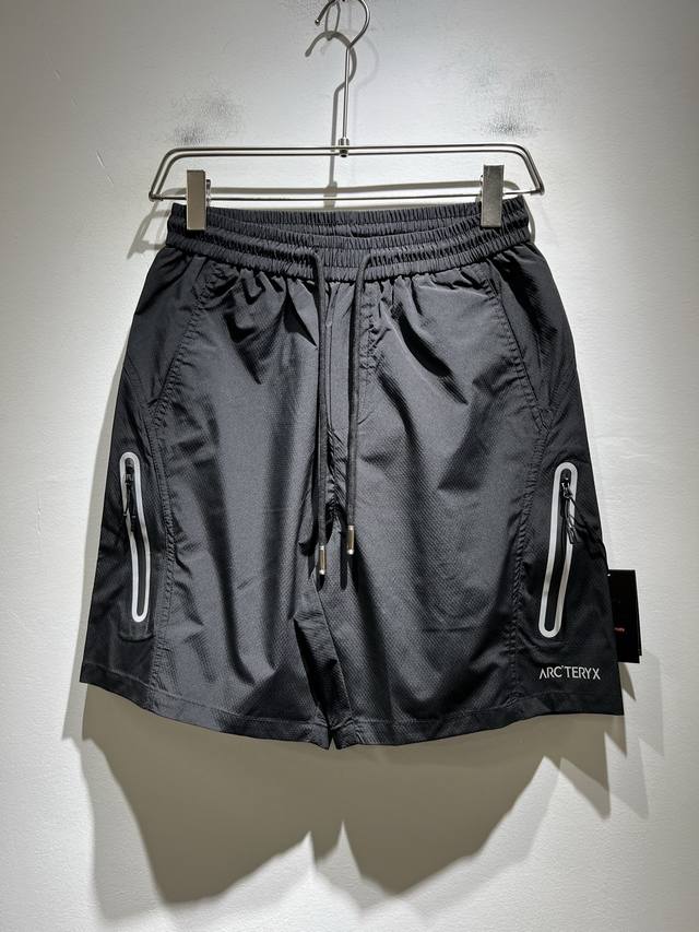 Arcter*X Arc'teryx 2025 Spring and Summer new casual sports style casual shorts.