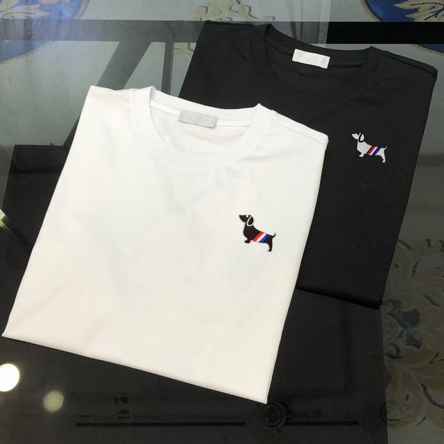 Tb Thom Browne 2025 Spring and Summer New Original Men's Round Neck Short Sleeve