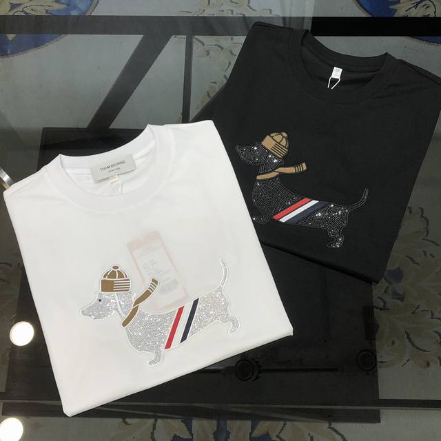 Tb Thom Browne's new spring and summer men's round neck short-sleeved T-shirt, h