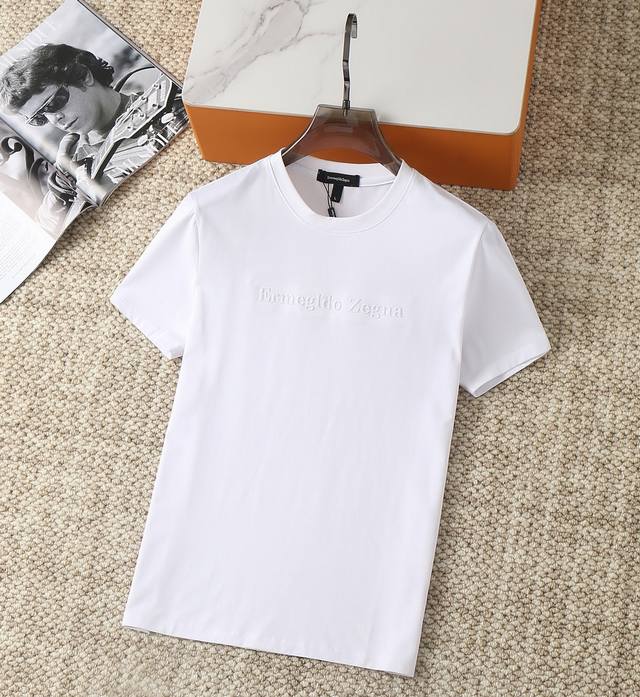 Zegna's latest 2025 fashion and simple short-sleeved T-shirt is famous for its s