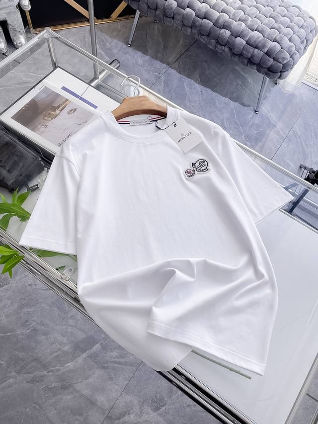 Moncler's latest summer 2025 model, available at the counter, original product,