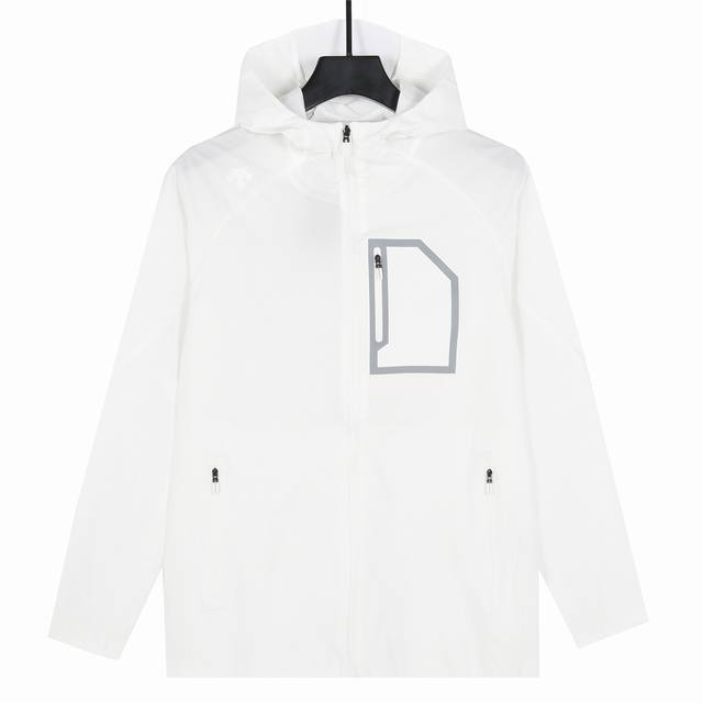 Descente sun protection clothing white