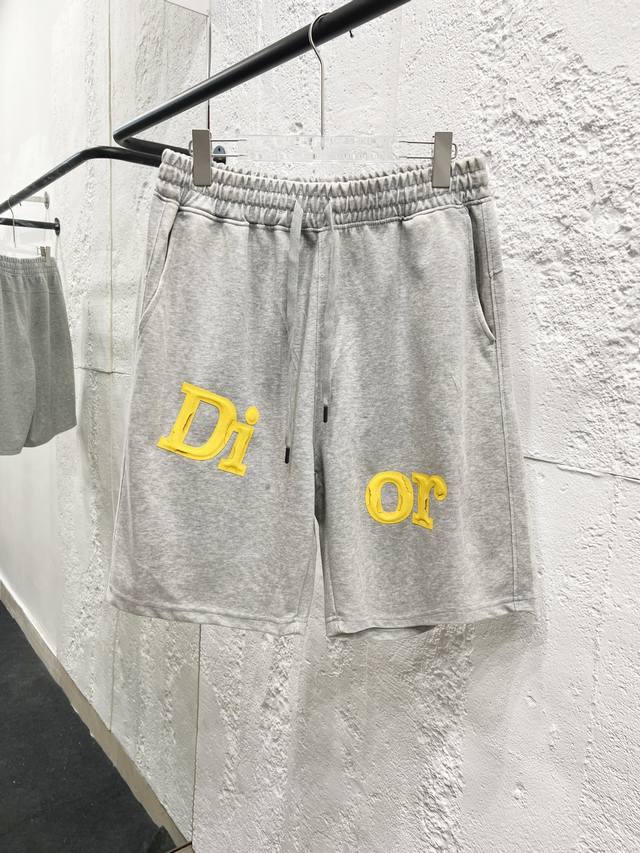 Dior 2025 summer new shorts casual pants, custom-made fabrics are breathable and