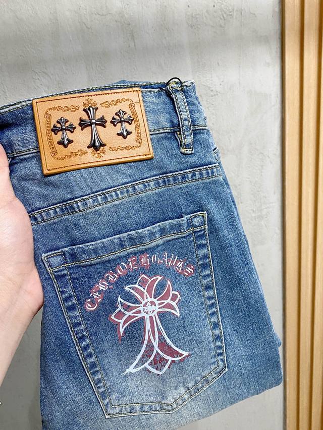 Chrome Hearts 2025 Spring/Summer Men's Washed Straight Jeans! Great product from