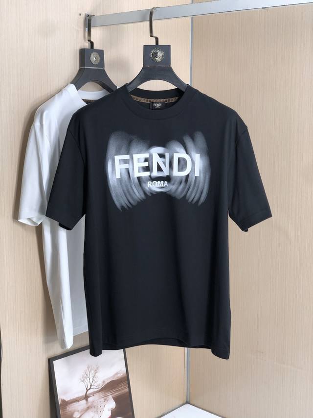 2025 Spring and Summer New Releases, Latest Short-sleeved Round Neck T-shirts, H