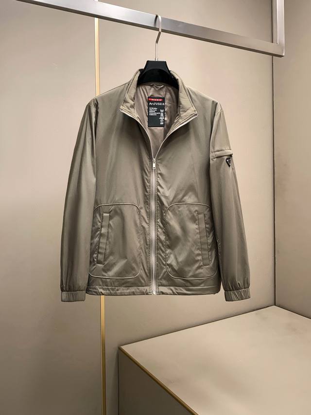 Prada 2530 Spring Official Fashion Show Classic Stand Collar Jacket Price 12640+