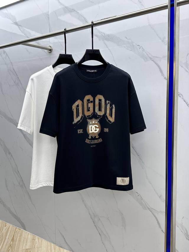 Dg Dolce & Gabbana's latest printed short-sleeved T-shirt with ribbed collar 100