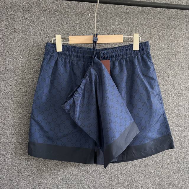 Gu*Ci 2025 Ss Early Fall New Style Silky Sports Beach Shorts All Over Double G I