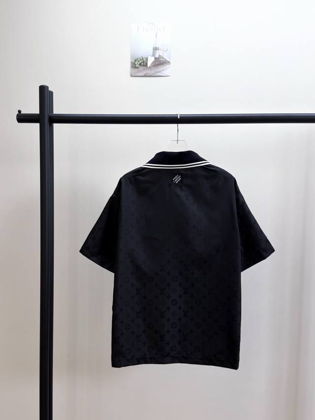 Lvjia's new wavy jacquard silk short-sleeved shirt Made of fine mulberry silk, i
