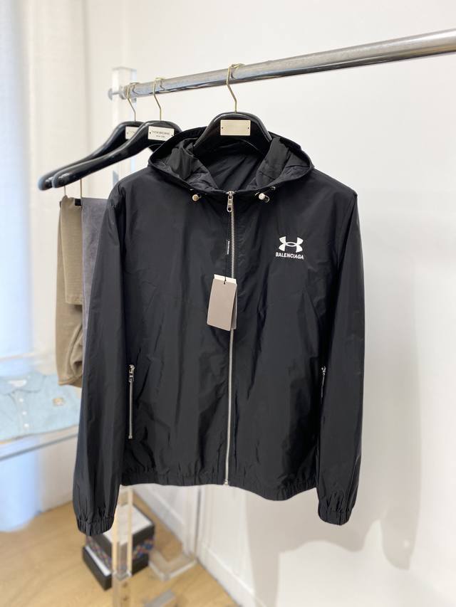 Balenciaga, 2025 new jacket, stylish and handsome, simple and versatile, exquisi