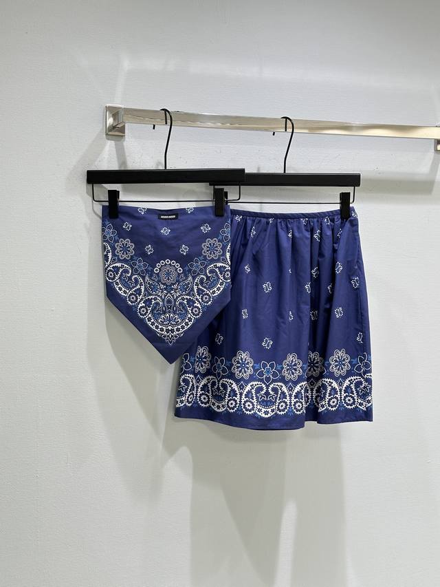 25Ss Spring and Summer new styles! Backless small suspender ballet miniskirt swe