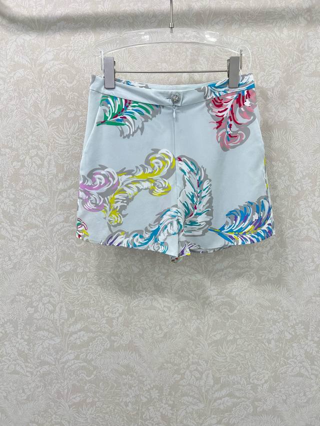 Chan*L 25 New colorful 100% silk feather print shorts Unique color saturation is