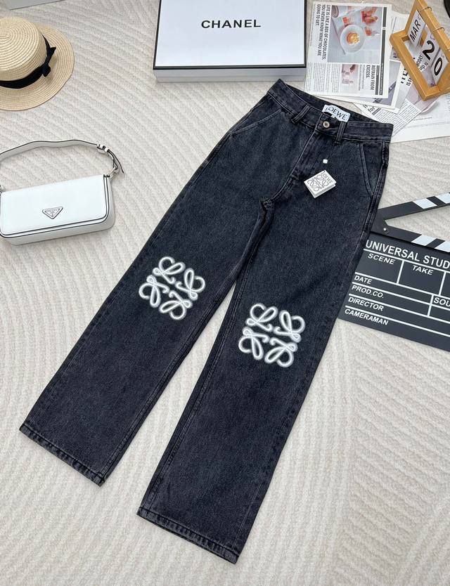 Loewe classic denim trousers with embroidered logo on the knees, made of pure co