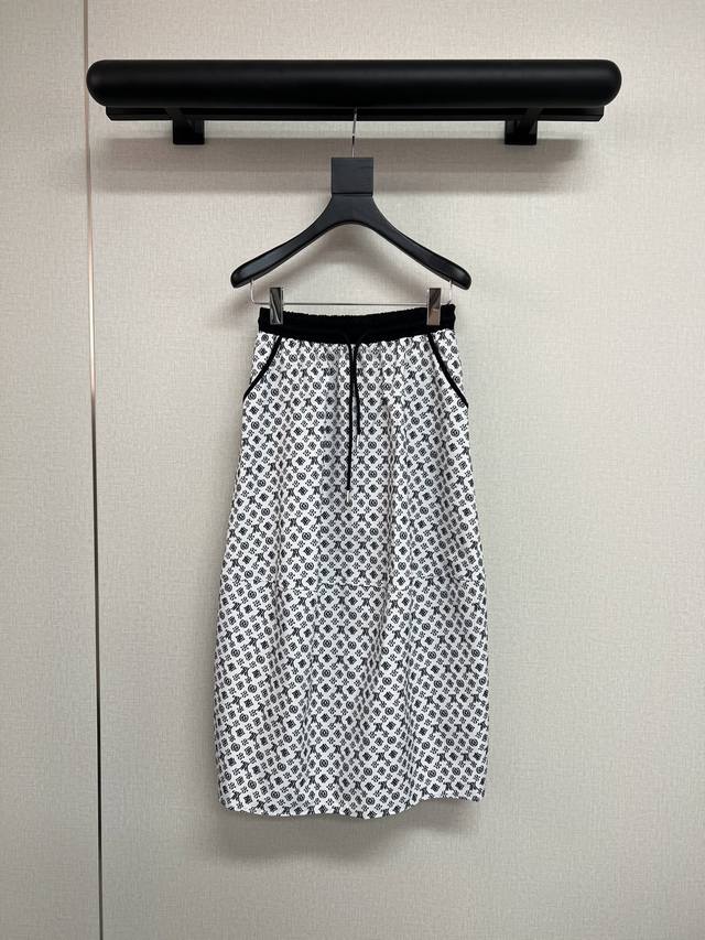 High quality Louis Vuitton*25 new summer printed skirt Elastic waist design can