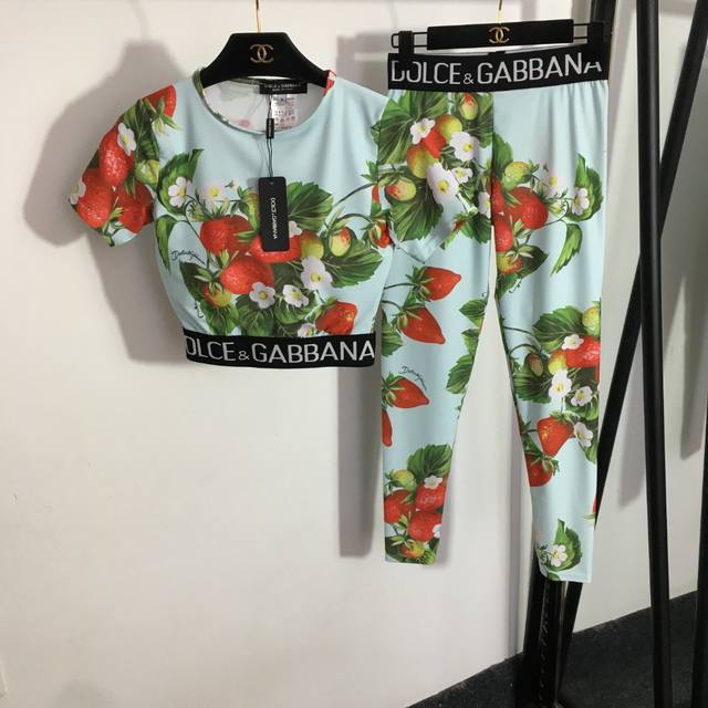 Style No. 2094 Dg* New Yoga Sports Suit, Strawberry Print Ribbon Waist Short Sle