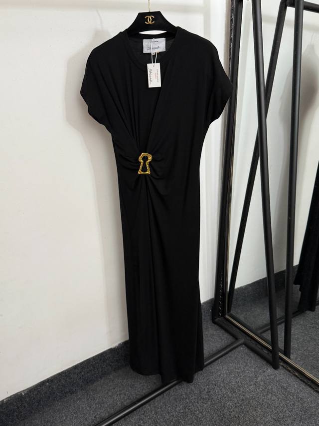 Style No. 20253801 Schiaparelli new gold waist pin decorated pleated waist short