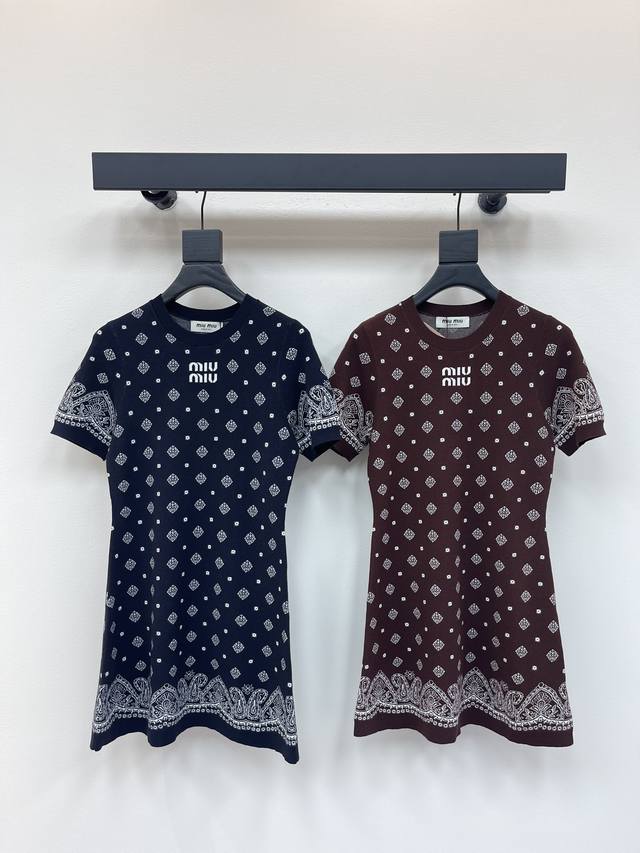 Miumi*25 new round neck short-sleeved knitted dress Customized Yb silk and wool