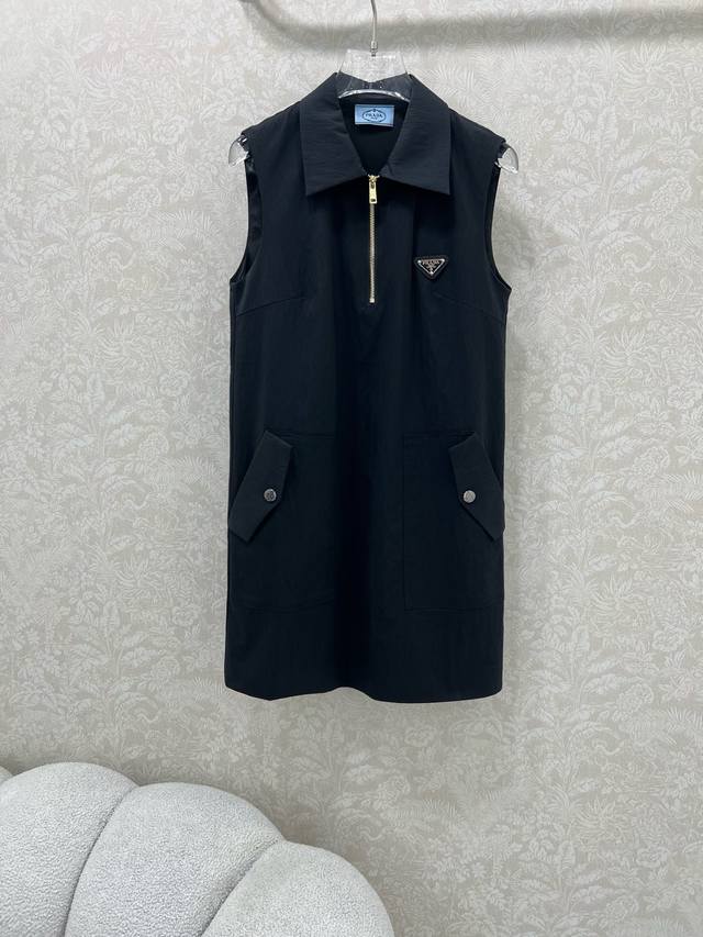 Prad*P's 25 new lapel vest dress with classic triangle logo decoration and custo
