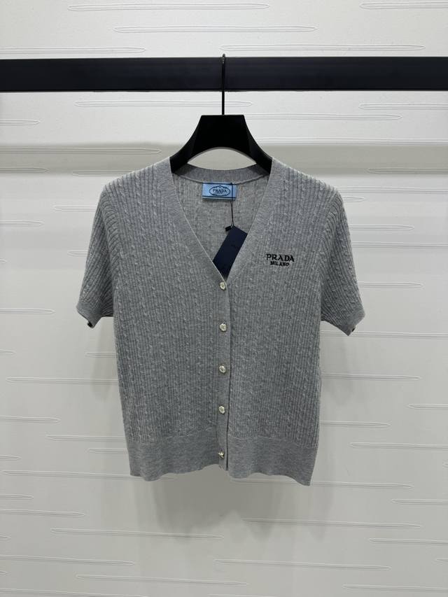 New original high-end quality Prad* 2025 Spring and Summer latest series! V-neck
