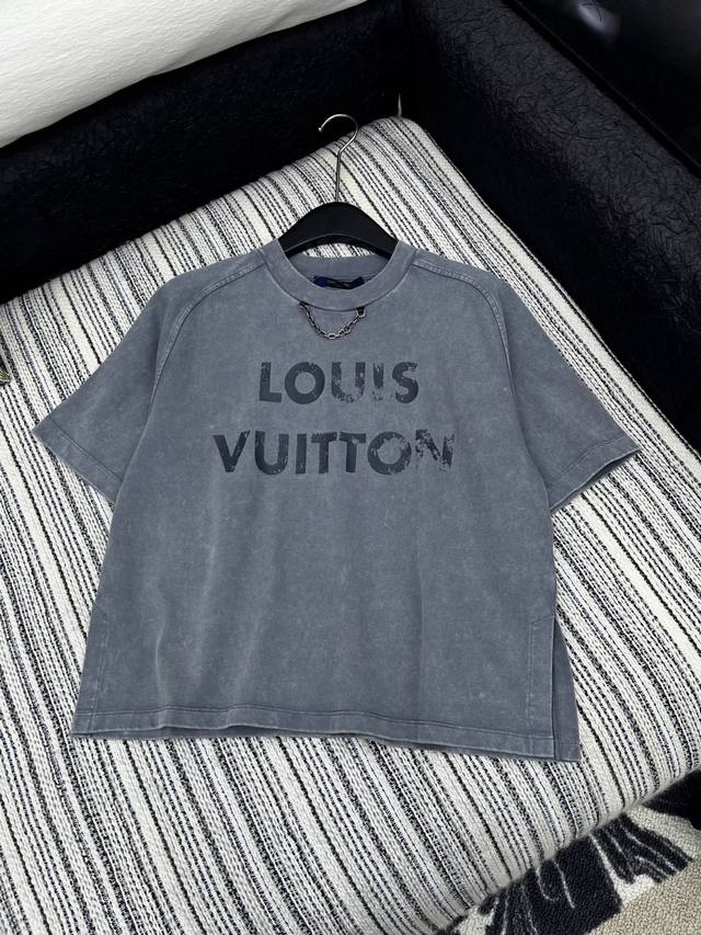 Popular item in stock Original quality Lv*
