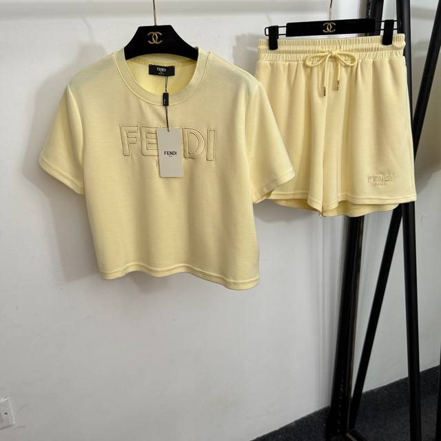 Style No. 20253775 Fend* newest suit, Logo embroidered letter short-sleeved T-sh
