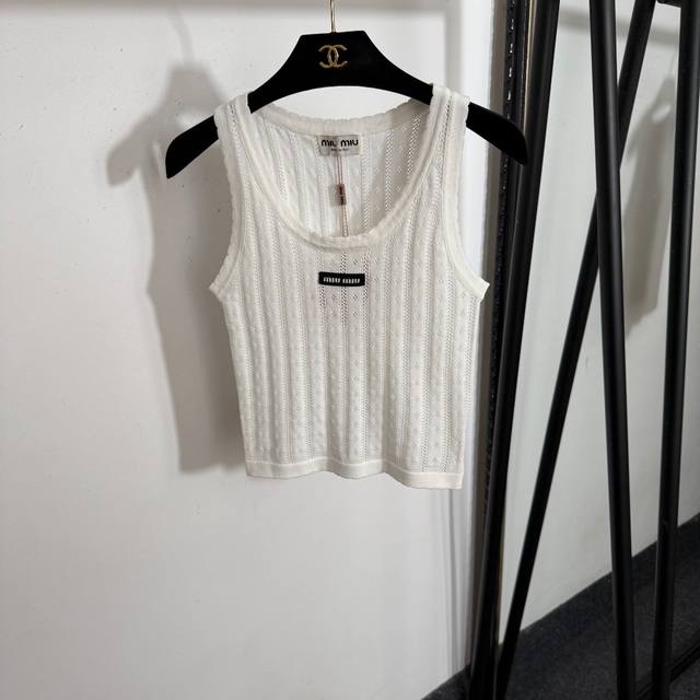 Style No. 20253722 Miumi* new collar logo patch hollow slim knitted vest, white,
