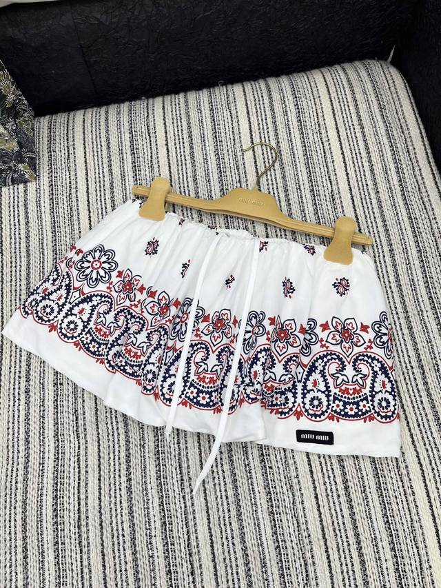 Hot item in stock Original custom Miu Mi*