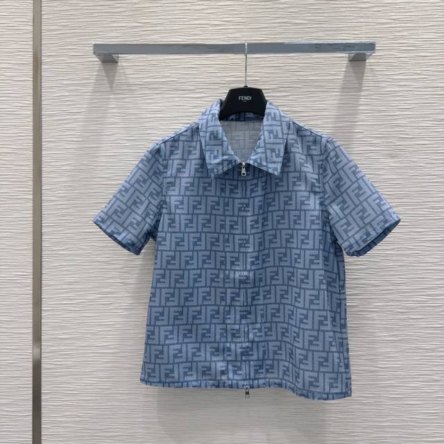 Fend* 2025Ss new classic Monograw is full of fashion and high-end feeling. It ha