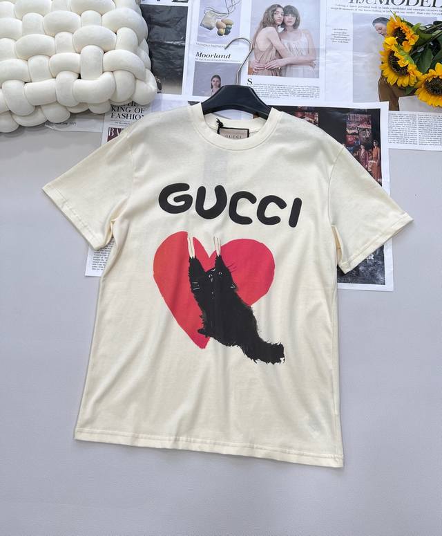 Gucci cute cat heart print short-sleeved T-shirt Customized 280g same-dye fabric