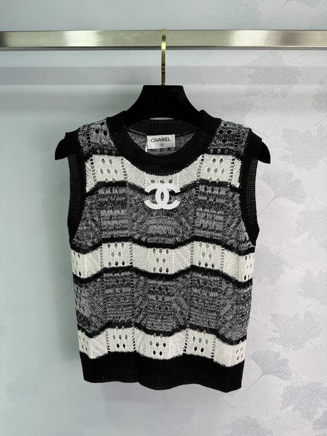 Chane*2025 Spring and Summer new black and white striped hollow knitted vest, bl