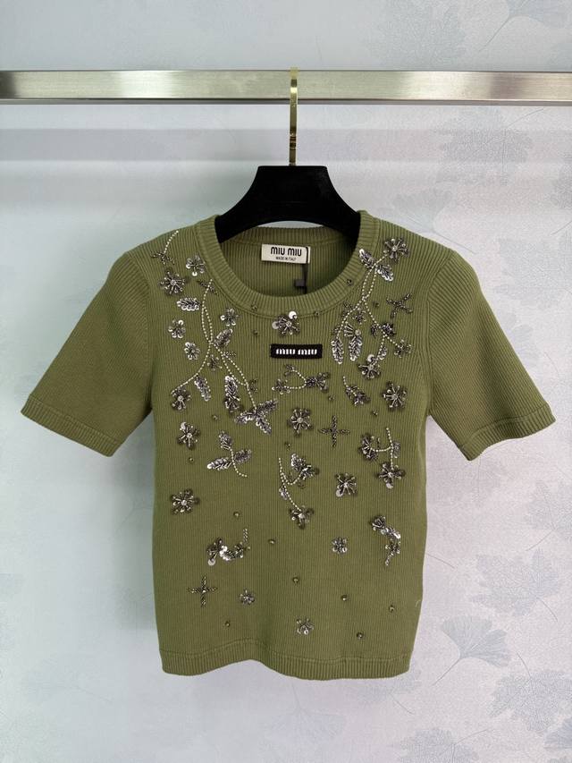 Miumi* 2025 Spring and Summer new olive green knitted short sleeves. Heavy beadi