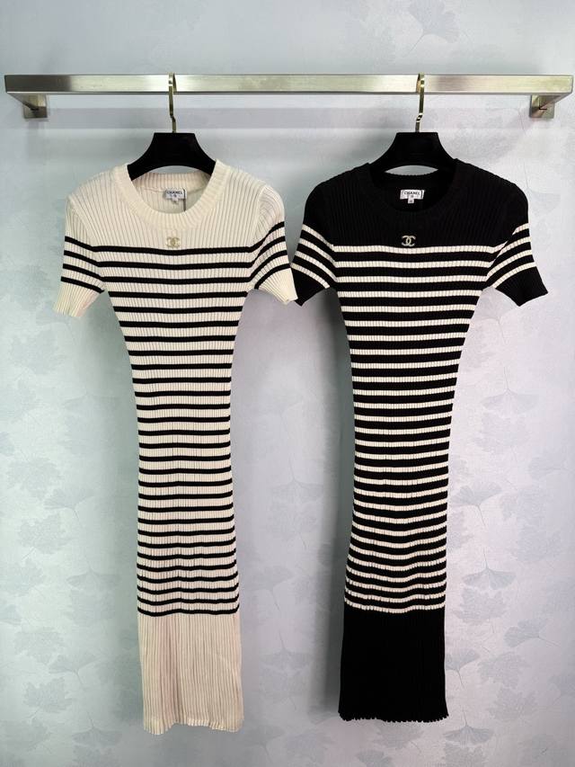 Chane 2025 spring and summer new black and white striped knitted dress, two opti