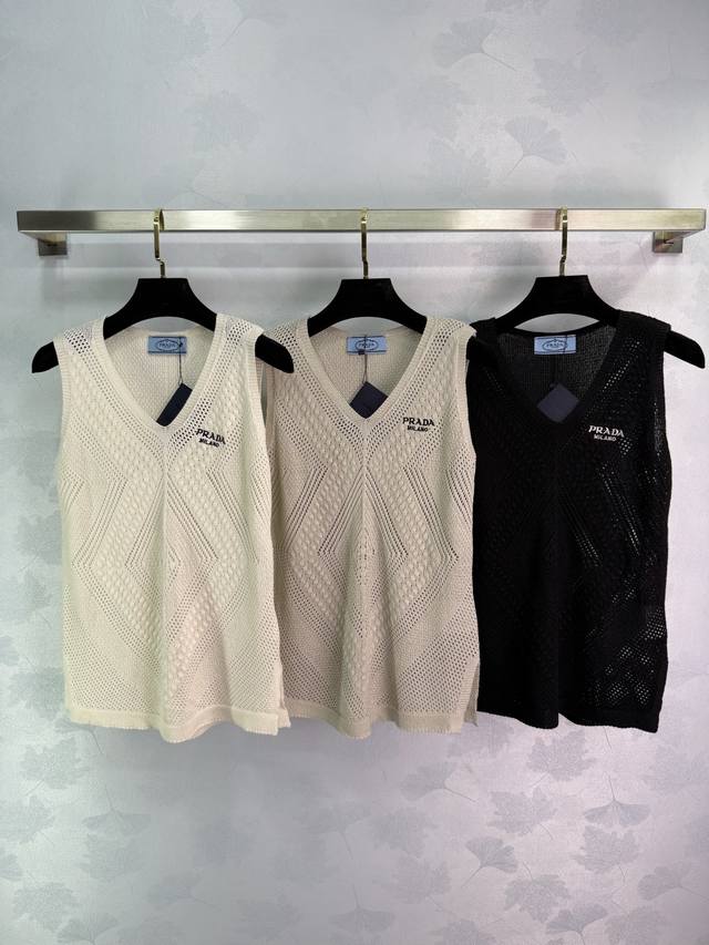 Prad*2025 new knitted vest with V-neck hollow design, soft and breathable fabric