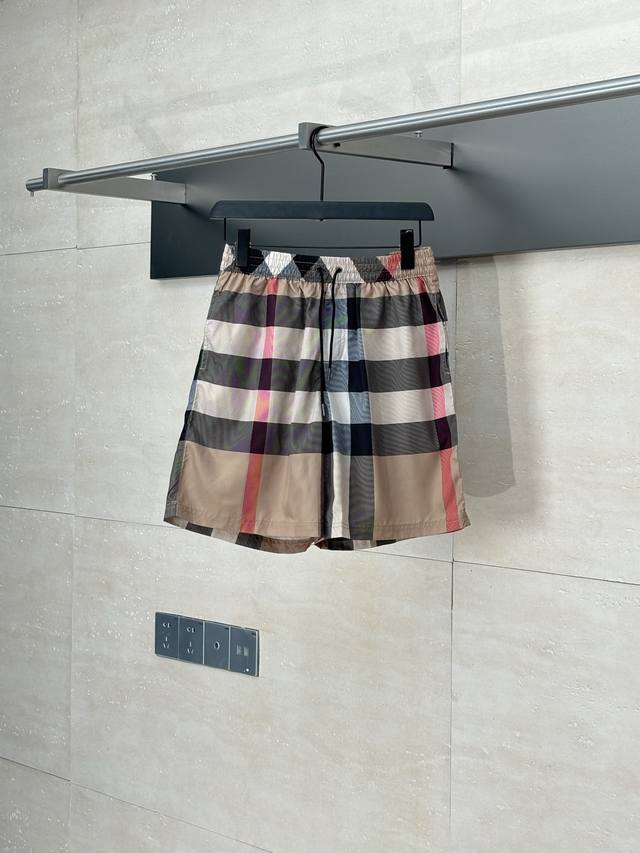 Burberry* Burberry 25Ss new spring and summer classic plaid shorts Made of custo